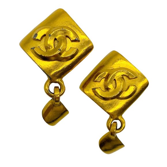 Chanel Gold Tone 1996 Logo Drop Clip On Earrings - Picture 1 of 4